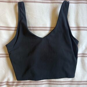 Ptula v neck crop tank black